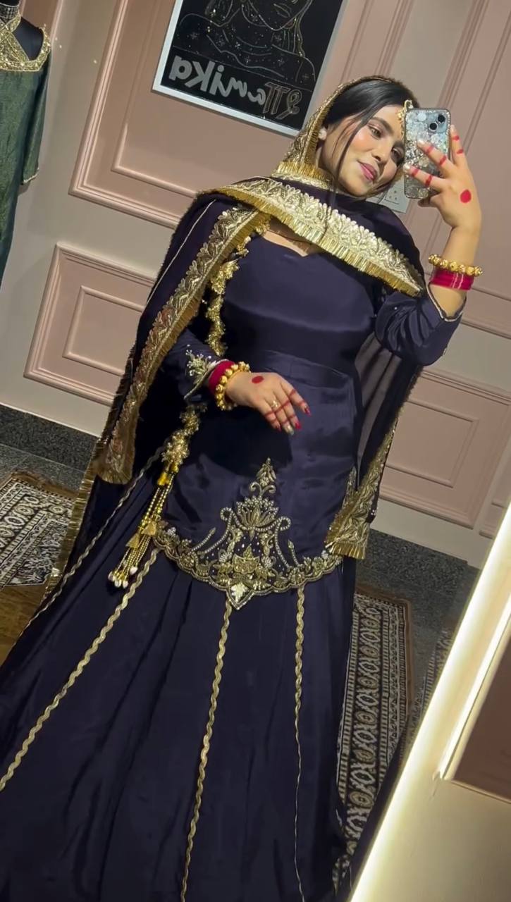 "Majestic Midnight Attire with Golden Embellishments for Royal Charm"
