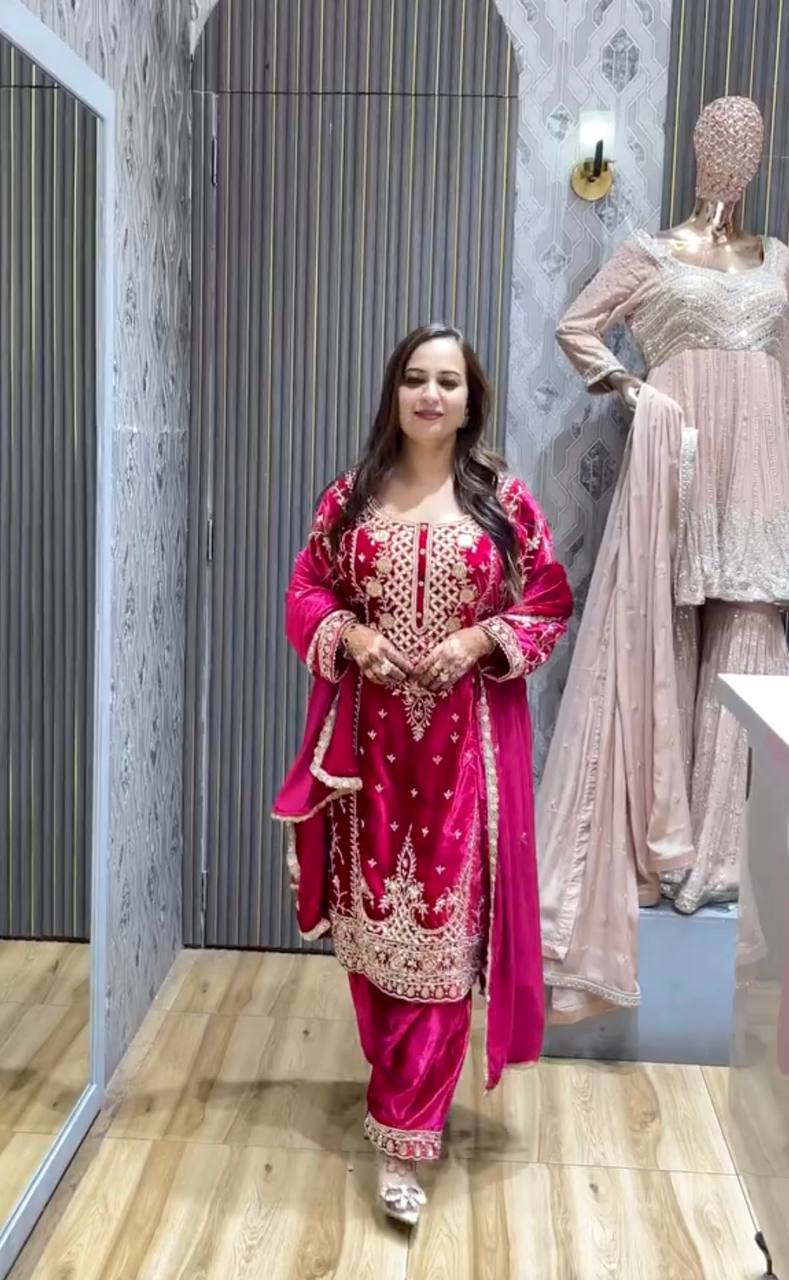 Pink Velvet Suit with Intricate Embroidery and Beautiful Detailing