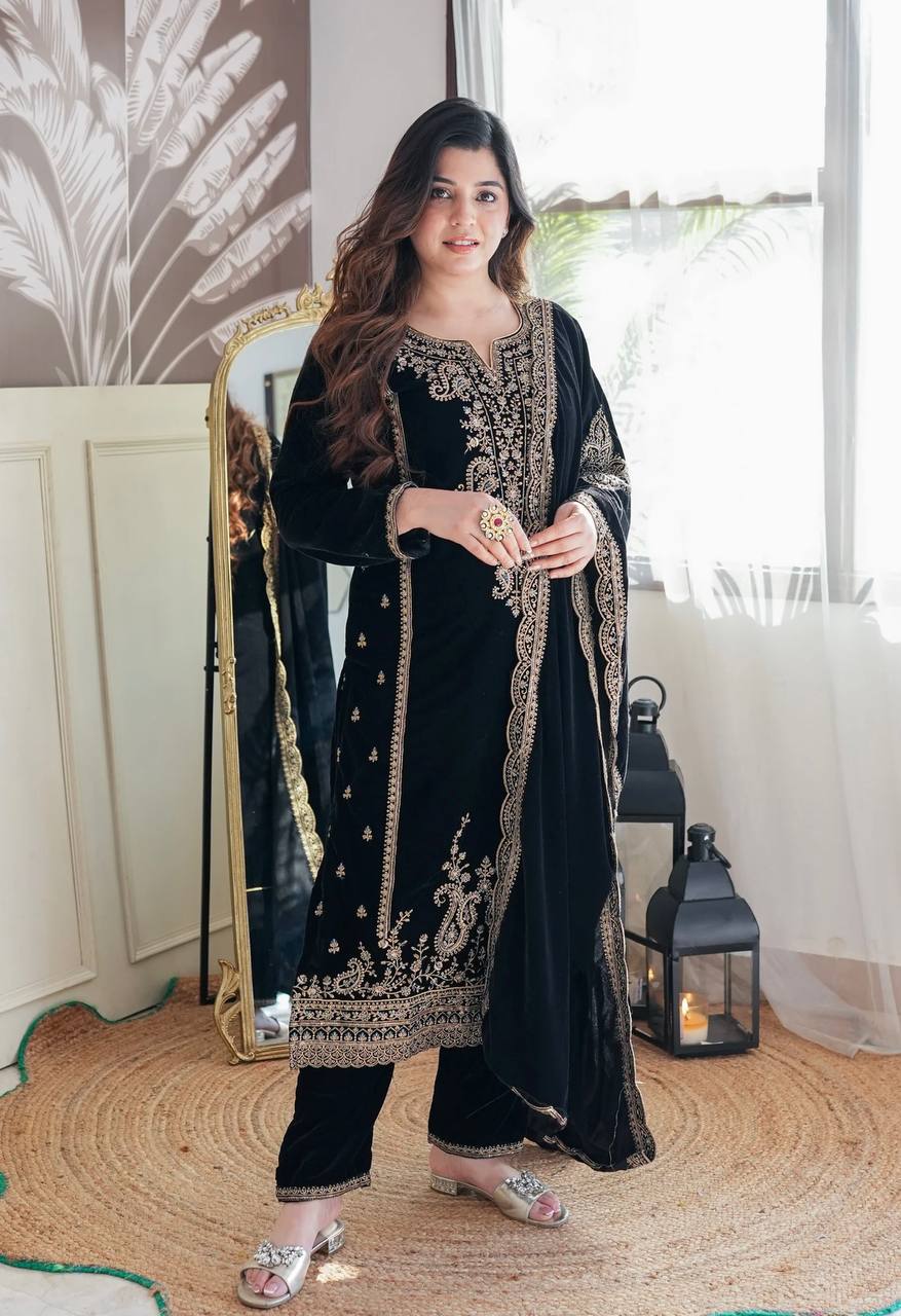 Graceful Black Velvet Attire with Exquisite Embroidery