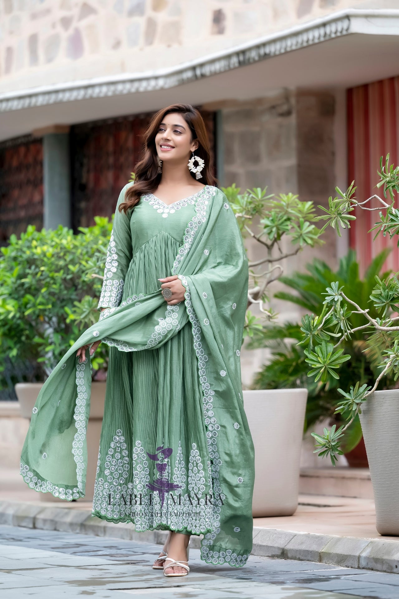 Sparkling Green embroidered set