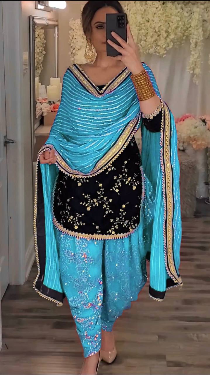 Vibrant Elegance: The Art of Salwar Kameez Fashion