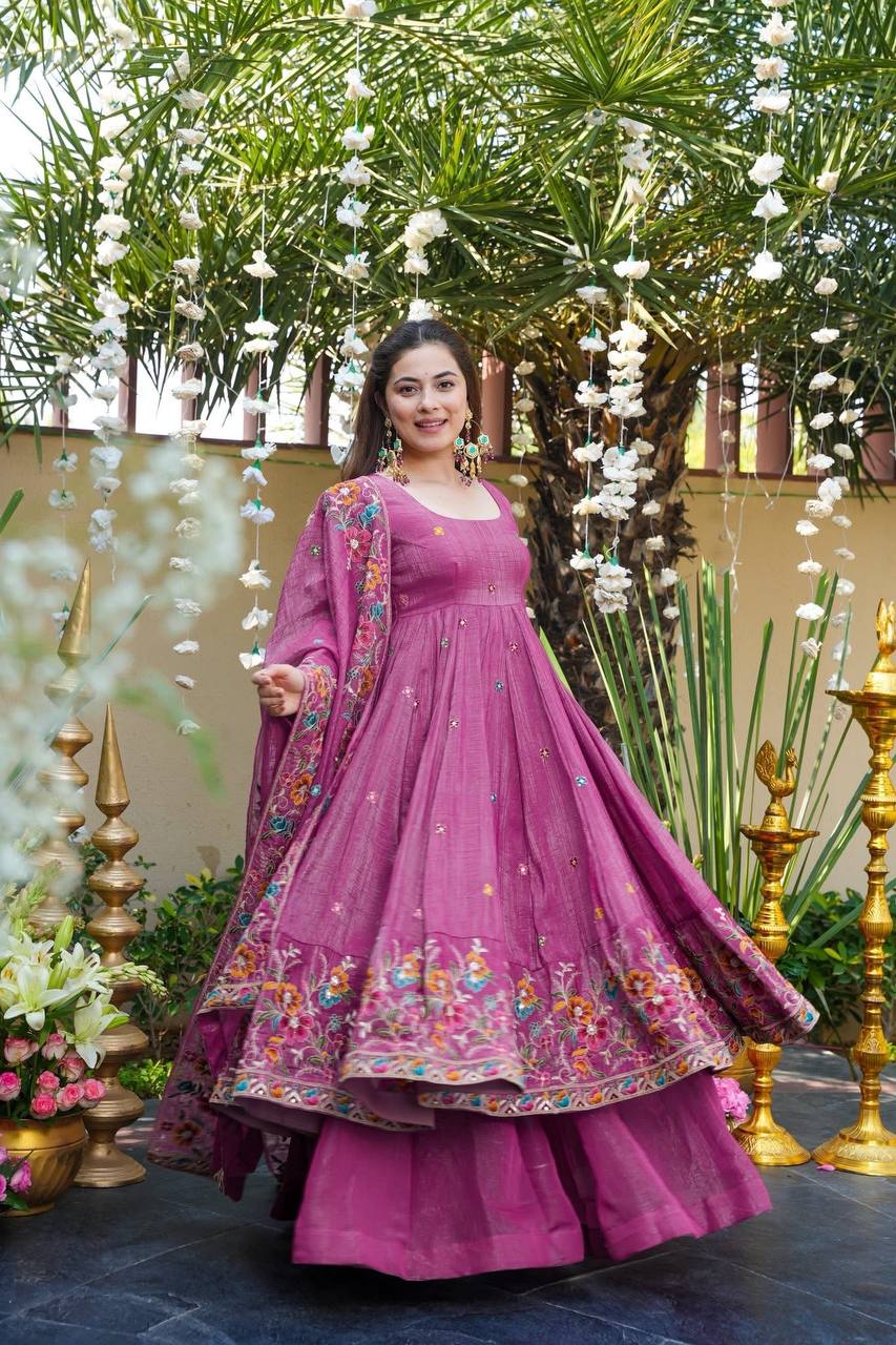 Luxury Hand-Embroidered Ethnic Anarkali