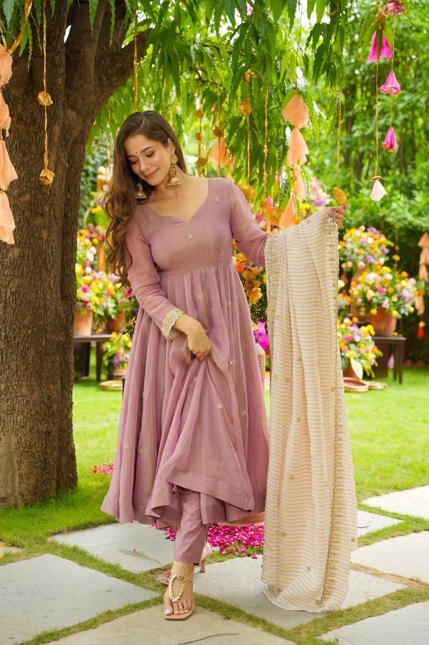 Chromatic Grace Two Shades of Timeless Beauty
