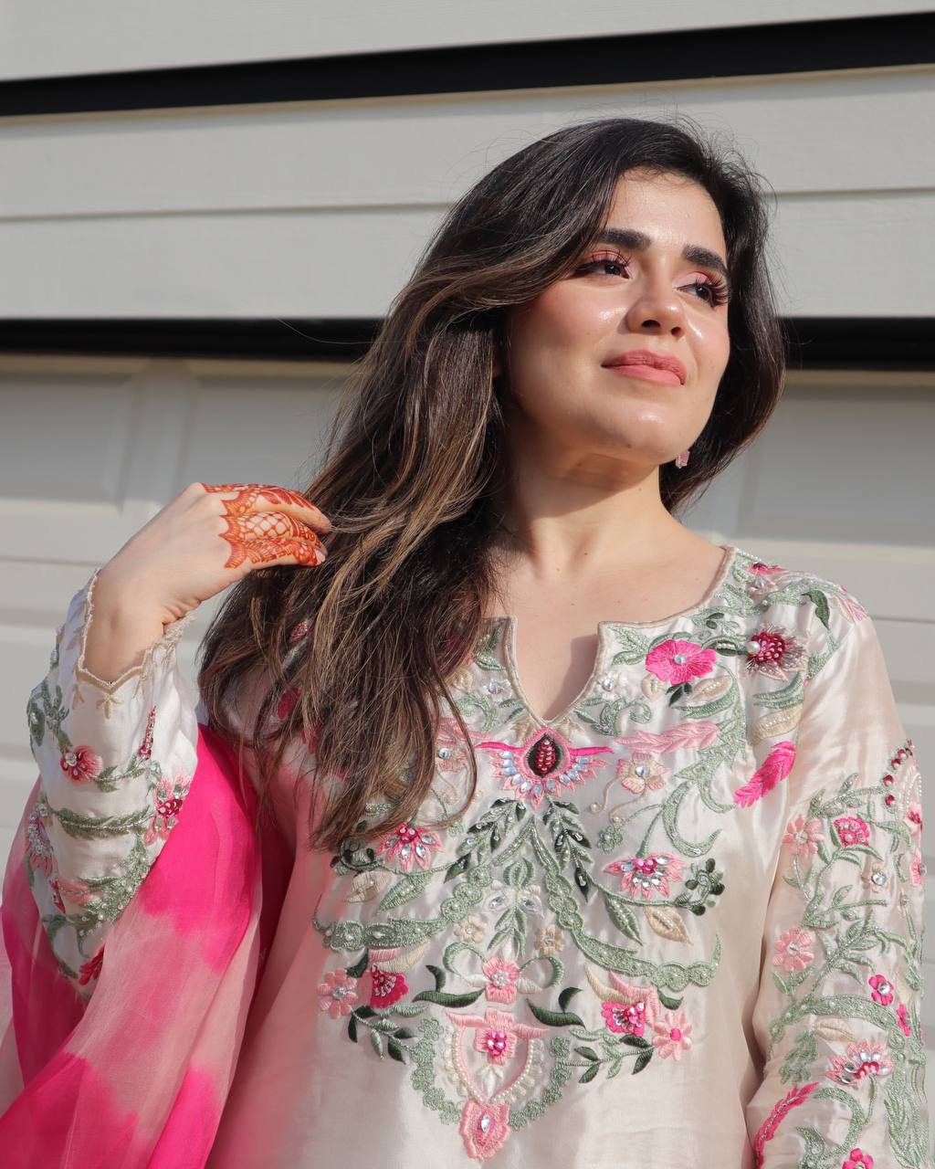 Elegance Redefined: The Pink Embroidered Ensemble