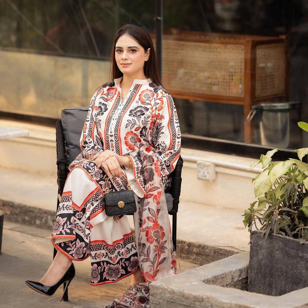 Elegant Essence: Indian Print Dress for the Modern Sophisticate