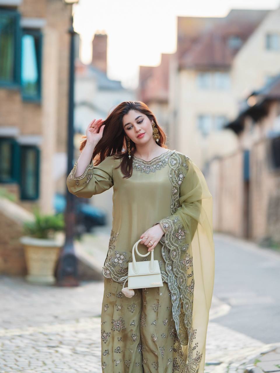 Enchanted Elegance: A Lady in Green Adorning the Wall